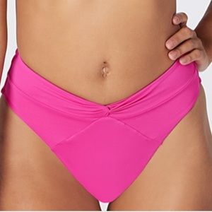 L*SPACE 
Nancy lee bottom bitsy bougainvillea